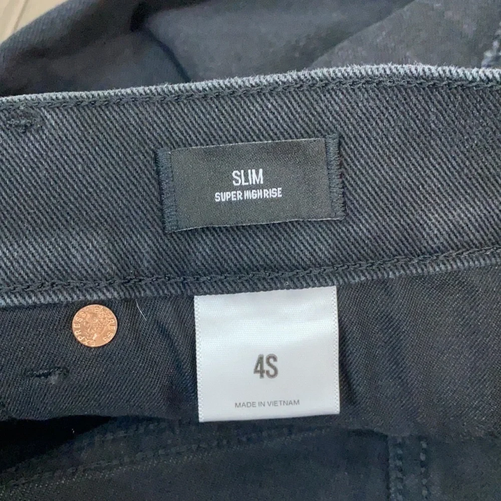 Express slim super high rise distressed jeans in black - Picture 8 of 14